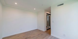 Modern Manhattan Beach Townhome! Gallery 16