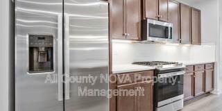 10936 PRESIDENTIAL PKWY Gallery 4