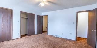 1205 Crook Avenue - 1 Gallery 12