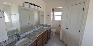 112 Cades Court Gallery 10