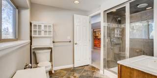 2421 S Waco Ct Gallery 25