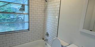 Remodeled 2 Bedroom 1 Bath- East Waco Gallery 6