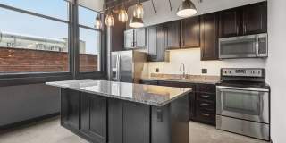 1627 on the Strip Gallery 5