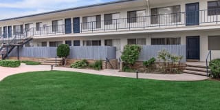 Emerald West Apartments Gallery 2