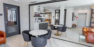 Bayswater Gallery 27