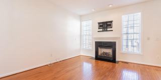 15675 WILLIAM BAYLISS Court Gallery 9