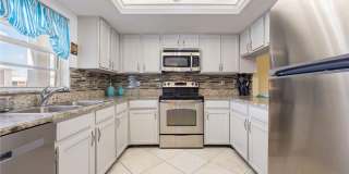 4511 Bay Beach Lane Gallery 5