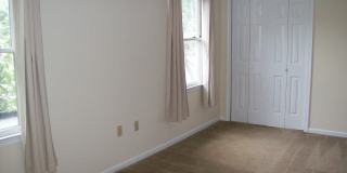 124 Eaglesmere Circle unit: #20 Gallery 33