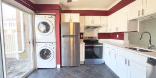 1017 OAKLYN Court Gallery 1