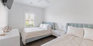 335 Surf Road Gallery 4