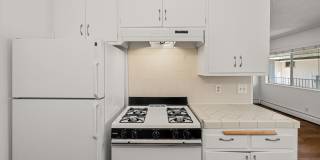 Available for July 1st - Sept 1 Move In - One Bedroom Apartments Gallery 18