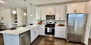 The Bungalows on the Lake - Block C Gallery 621