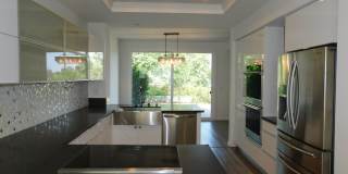 Gated Lake community 2 bed, 2.5 bath home. Gallery 10