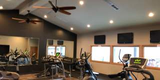 Chateau Knoll Gallery 22