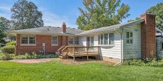 3 bedroom, 2 bath Ranch -AVAILABLE AUGUST Gallery 26
