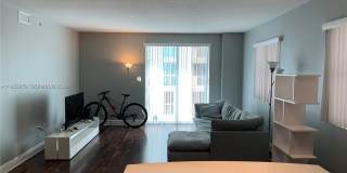 7275 SW 90th St Gallery 1