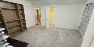 339 North Louise Street Gallery 7