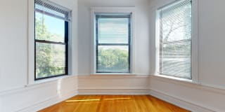 5411-5421 S. Ellis Avenue Gallery 4