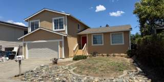 Rare Remodeled 5 Bedroom 2.5 Bath Tri Level in Vacaville Gallery 4