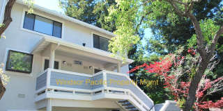 Fabulous Townhouse at Ashford Court - Close to BART, Downtown & Trails ! Gallery 1