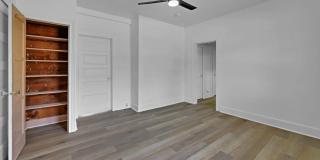 Spacious 3 Bed - 1 Bath House Near Downtown Spacious 3 Bed - 1 Bath House Near Downtown Gallery 26