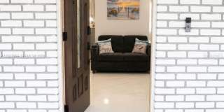 962 COUNTRY CLUB AVE Gallery 4