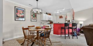 215 Knollwood Gallery 1