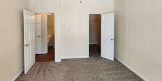 The Hamilton Apartments Gallery 52