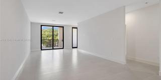 4313 E 8th Ct Gallery 5