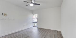 8352 Dundee Ter Gallery 40
