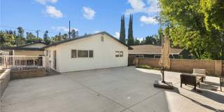 4700 Topanga Canyon Boulevard Gallery 19
