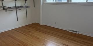 550 LARAMIE Avenue Gallery 11