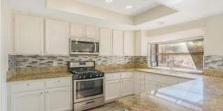 Spacious 4BR House in Redlands Gallery 18