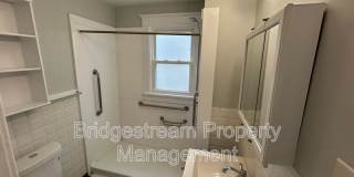 2327 Eastview Ave. Gallery 14