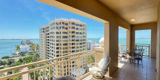 Seasonal/short term 3/2 renovated Ritz Carlton beauty with long water views Gallery 21