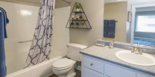 Cottonwood Terrace Gallery 10