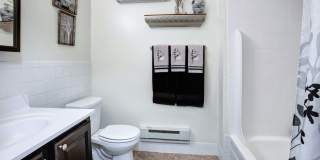 Silver Lake Manor Gallery 7