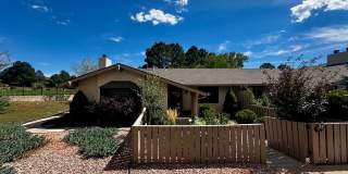 2 Bedroom Townhome in Kissing Camels with Golf Course views!! Gallery 1