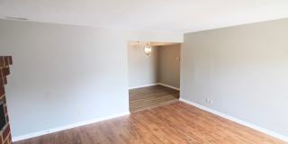 Two bedroom condo for rent! - 1030-8 Blue Ridge Drive Gallery 5