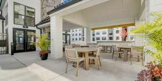 Magnolia Haus Gallery 27