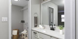 The View North Hills Gallery 14