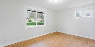 5110 Diamond Boulevard Southwest Gallery 10