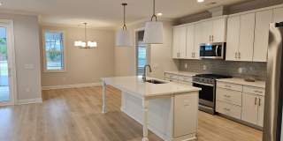 Unfurnished 4 bedroom, 3.5 bath Hampstead home in Magnolia Reserves Community Gallery 10