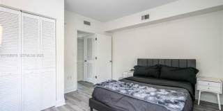 1007 Bay Dr Gallery 14
