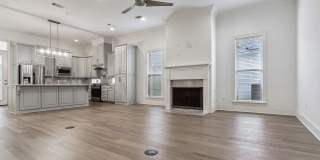 THE MEADOWS AT OAK GROVE - 4 Bedroom house with Community Pool Gallery 1