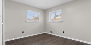 20247 Griggs Street Gallery 7