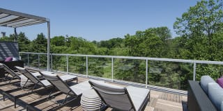 2255 Wisconsin Gallery 15