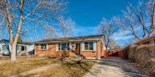Evolve Real Estate: Welcome to This Spacious 5 bedrooms/2 baths Ranch-Style House! Gallery 1