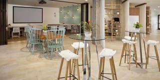 Bayside at Coronado Gallery 17