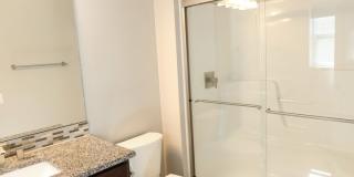 Beautiful Home with a newly finished basement! Gallery 12